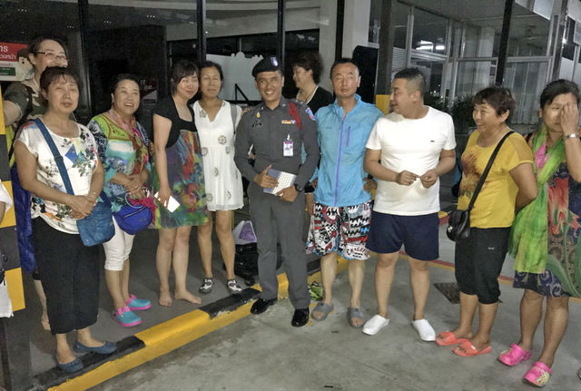 客車自動破窗裝置,遙控自動破玻器,破窗器,南冠破玻器 客車自動破窗裝置,遙控自動破玻器,破窗器,南冠破玻器